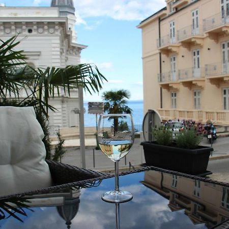 Superior Seaview Apartment Opatija Eksteriør billede